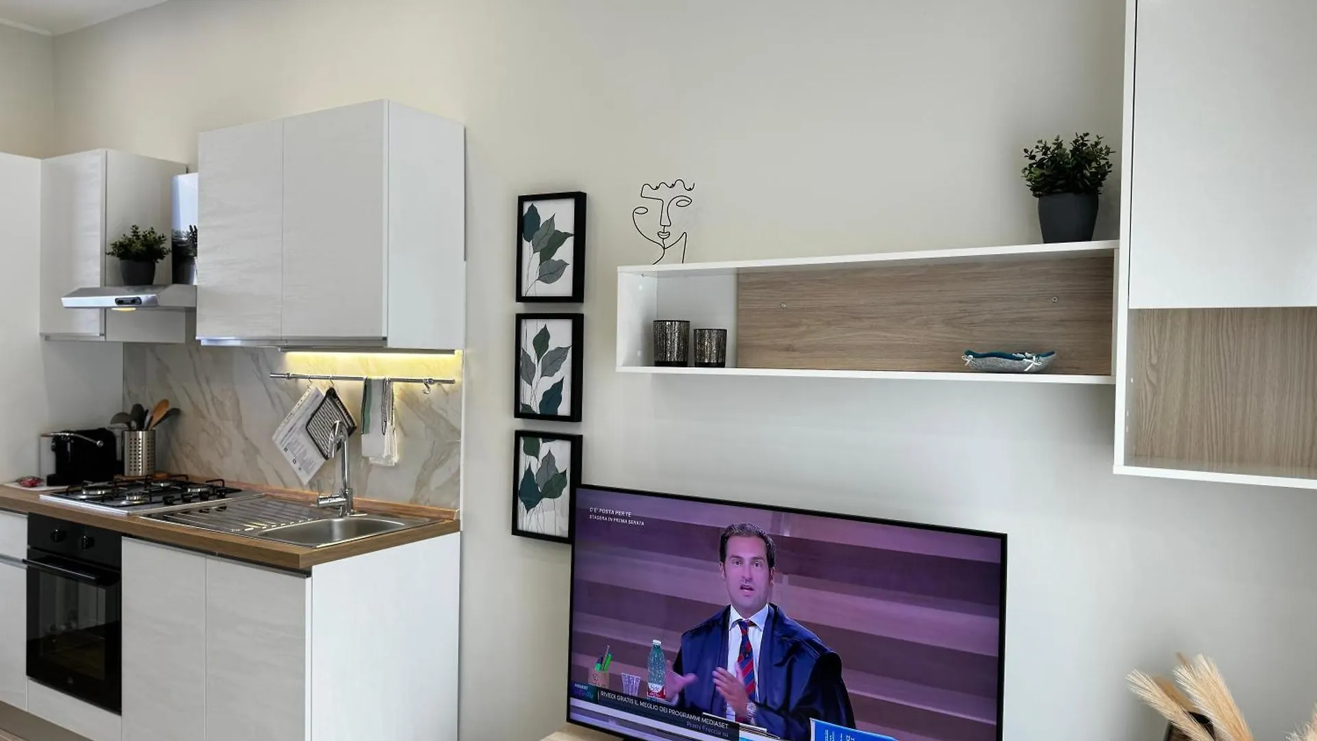 Regina Milano In Rho Fiera - Appartamento Indipendente E Parcheggio Gratuito Cornaredo