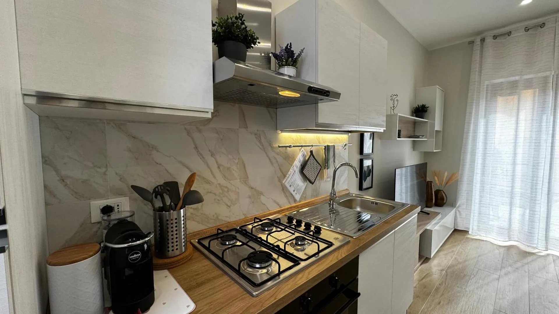 Regina Milano In Rho Fiera - Appartamento Indipendente E Parcheggio Gratuito Cornaredo Ιταλία
